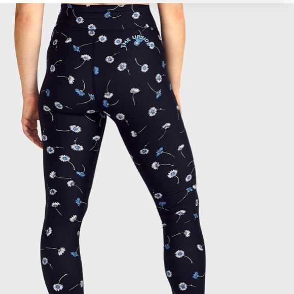 SoulCycle x The Upside Daisy Leggings - Picture 8 of 8